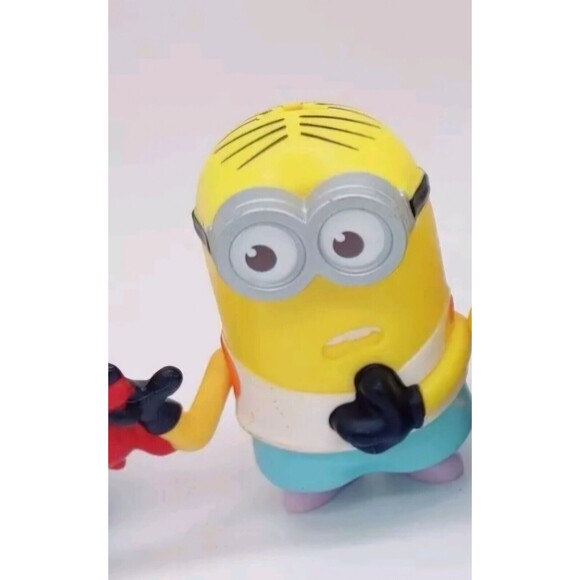 COPY - McDonalds 2017 Despicable Me Minion Happy Meal Toy#5 Crab Bite Banana Ro… - Picture 2 of 6